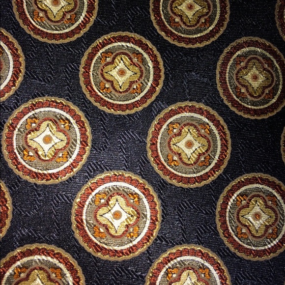 Jos Banks 100% Silk Navy Tie - Picture 7 of 8